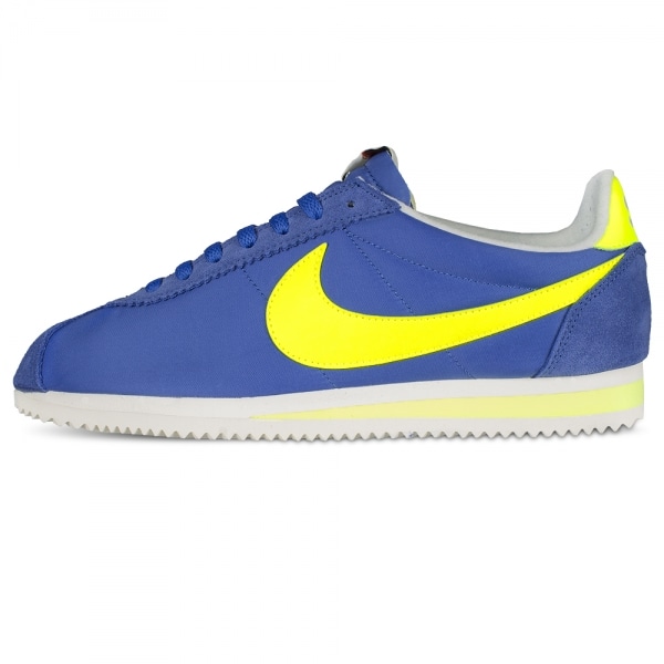 blue and yellow nike trainers