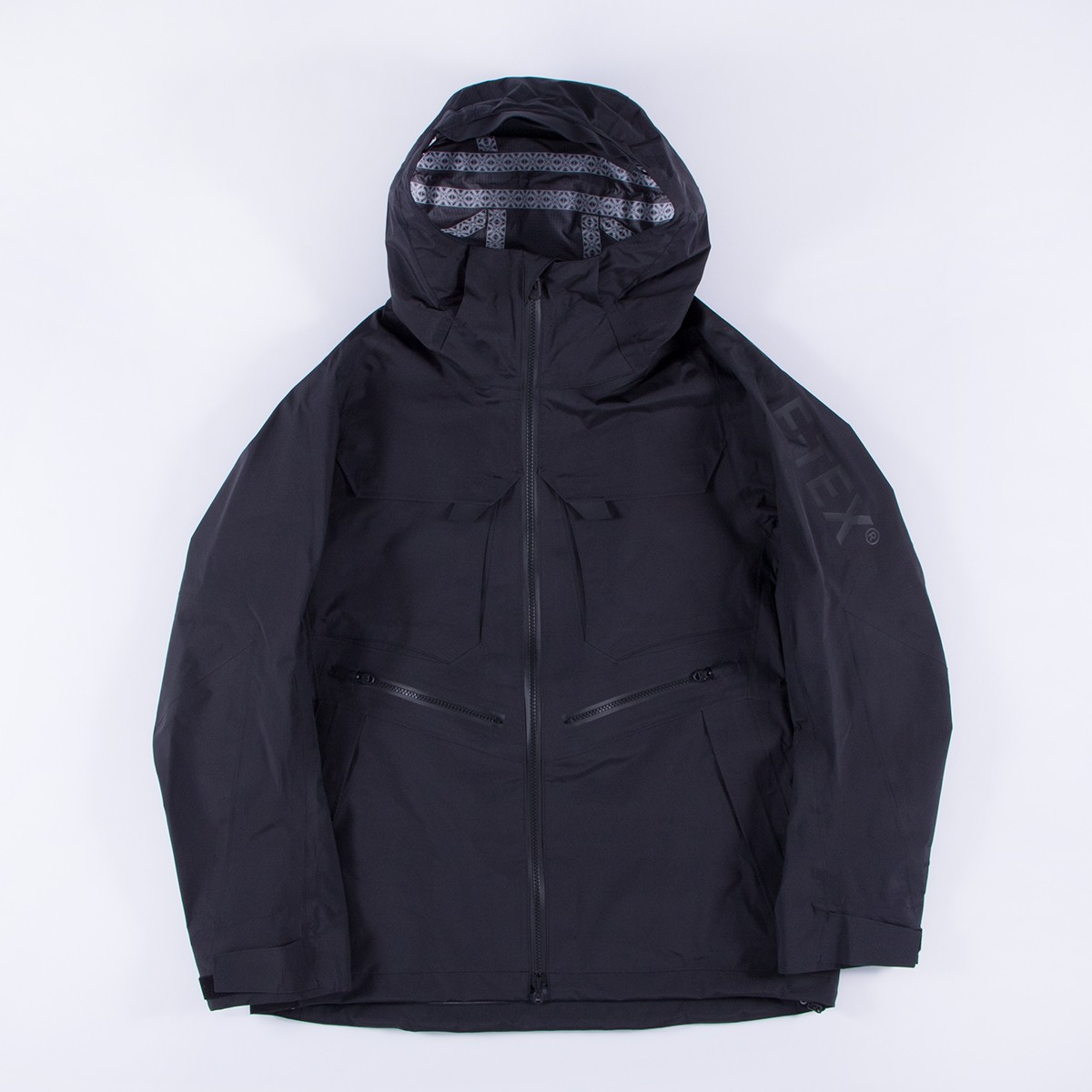 WHITE MOUNTAINEERING - White Mountaineering GORE-TEX jacket の+