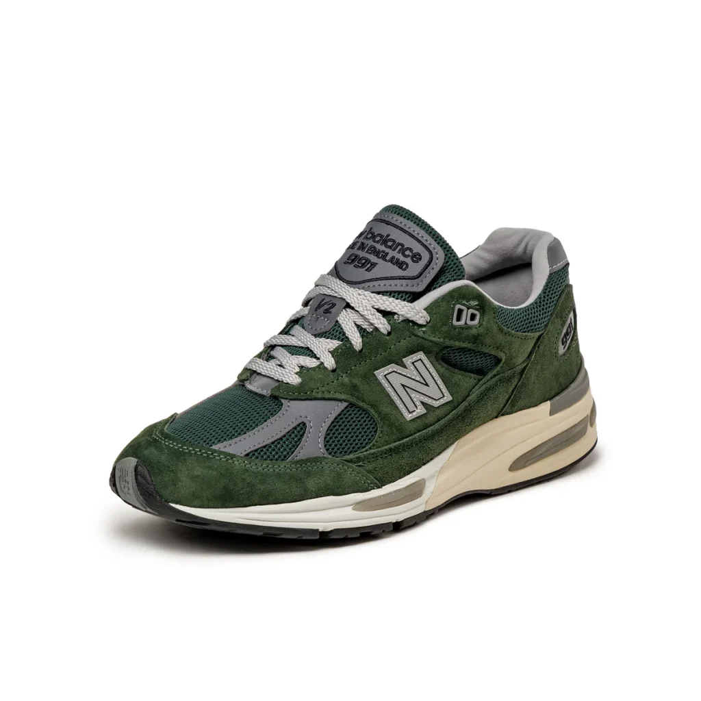 This image has an empty alt attribute; its file name is New-Balance-991v2-available-from-www.newbalance.co_.uk-1-1024x1024.webp